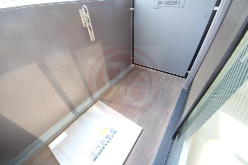 物件内観写真21　(バルコニーがあります)