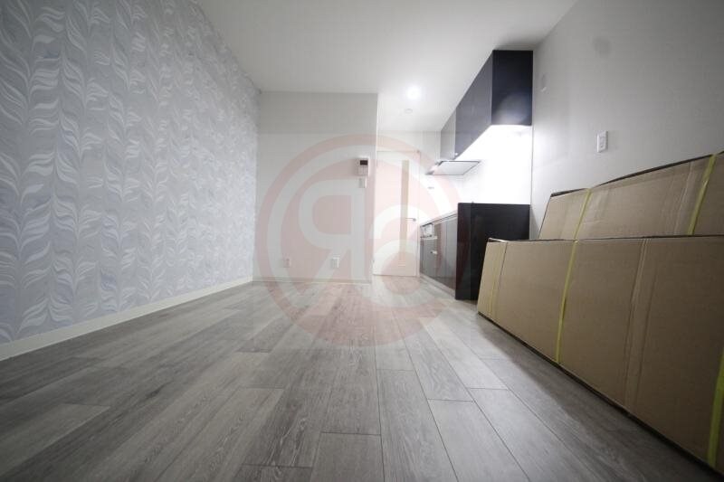 物件内観写真10　(明るい室内です)