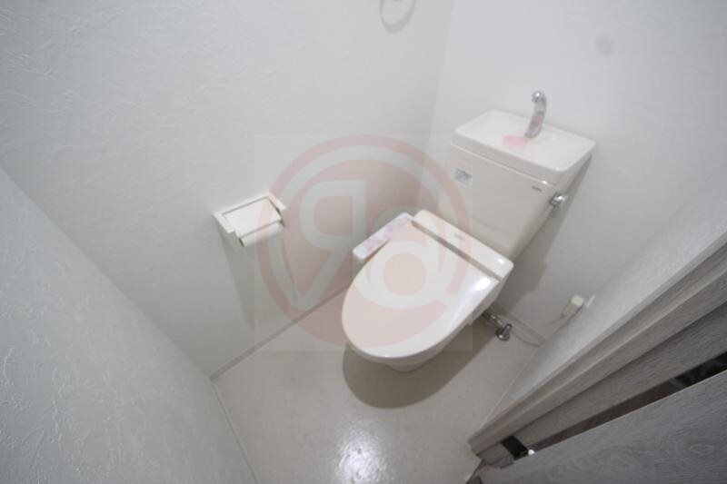 物件内観写真14　(トイレもきれいです)