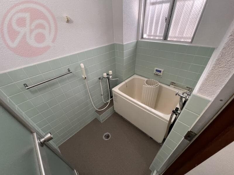 物件内観写真8　(きれいなお風呂です)