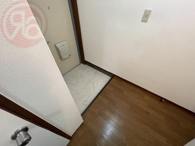 物件内観写真20　(便利な収納スペースです)