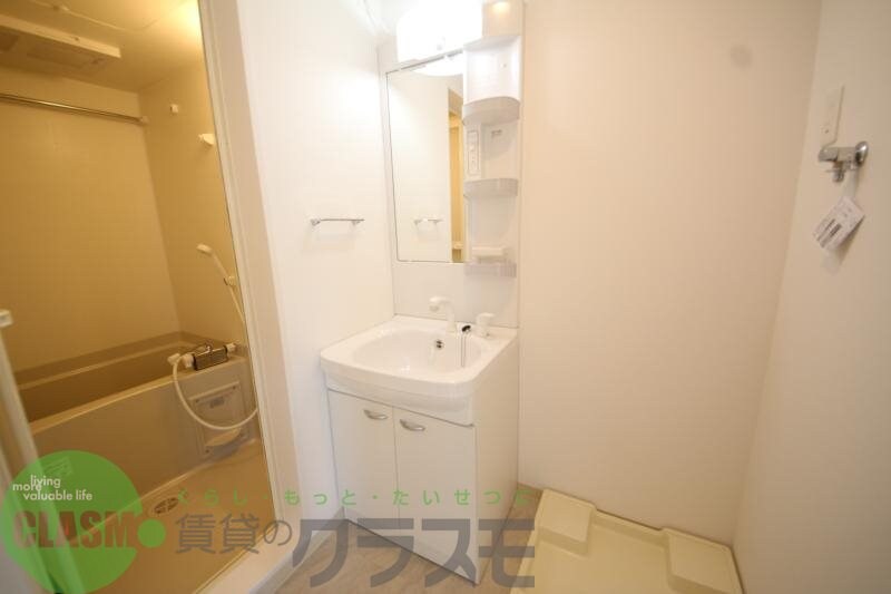 物件内観写真21　(使いやすい独立洗面台です)