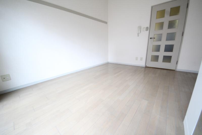 物件内観写真26　(落ち着いて過ごせるお部屋なので、寝室にいかがでしょうか)