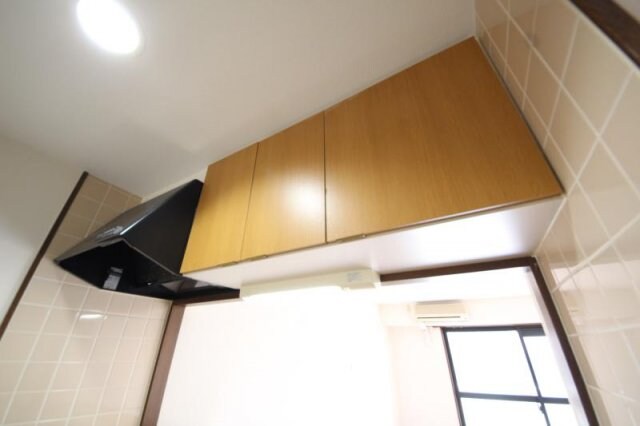 物件内観写真23　(コンパクトなキッチンで掃除もラクラク)