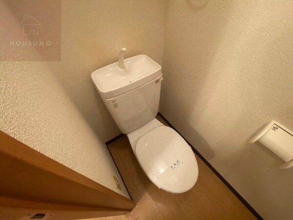 トイレ(おしゃれな内装です)