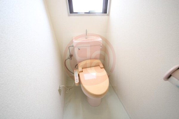 トイレ(清潔感のあるトイレです)