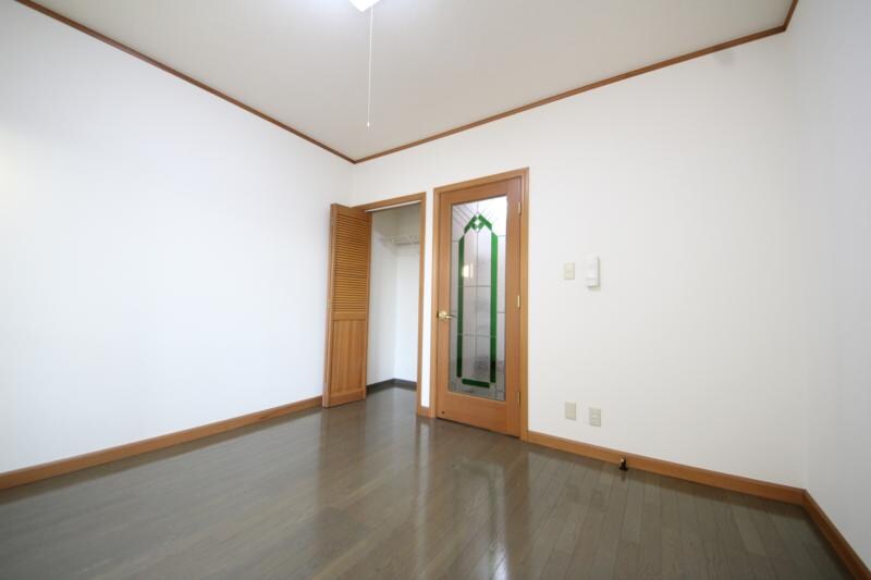 物件内観写真5　(おしゃれなリビングです)