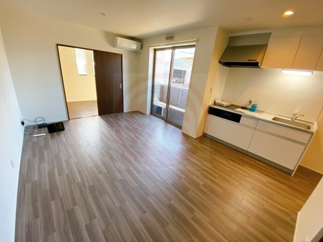 物件内観写真23　(ゆったりした洋室です)