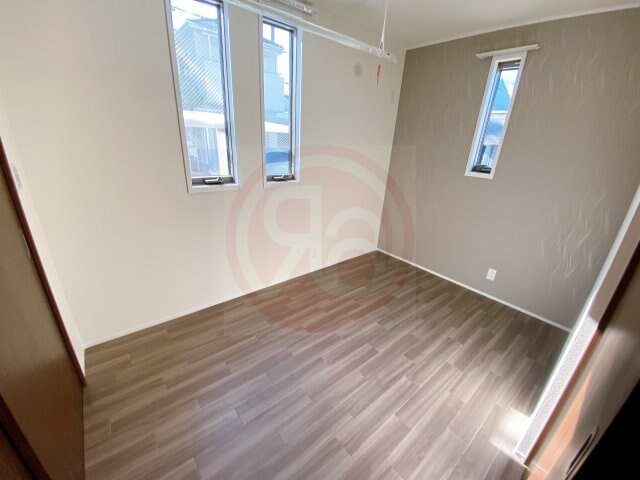 物件内観写真24　(落ち着いて過ごせるお部屋なので、寝室にいかがでしょうか)