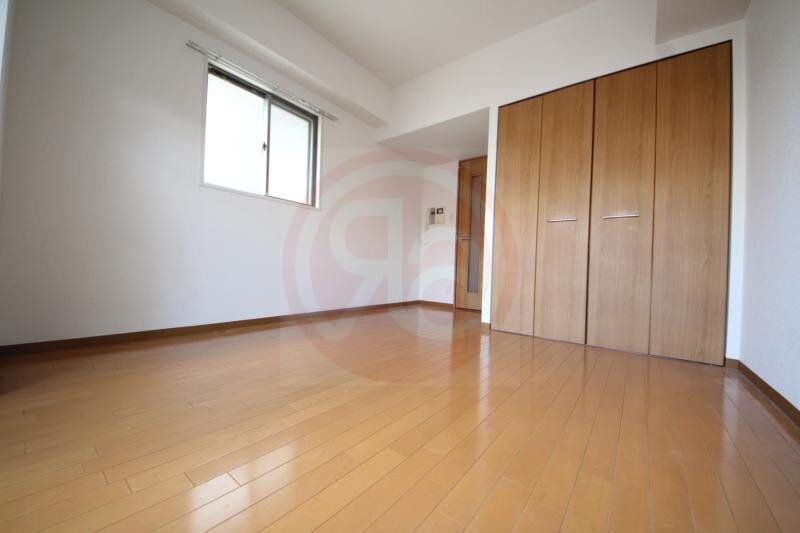 物件内観写真5　(使いやすい居間です)