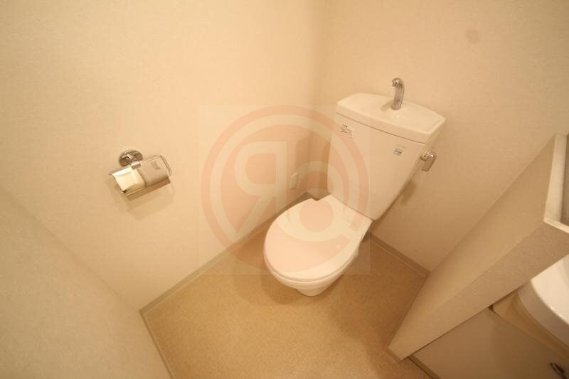 物件内観写真14　(落ち着いたトイレです)