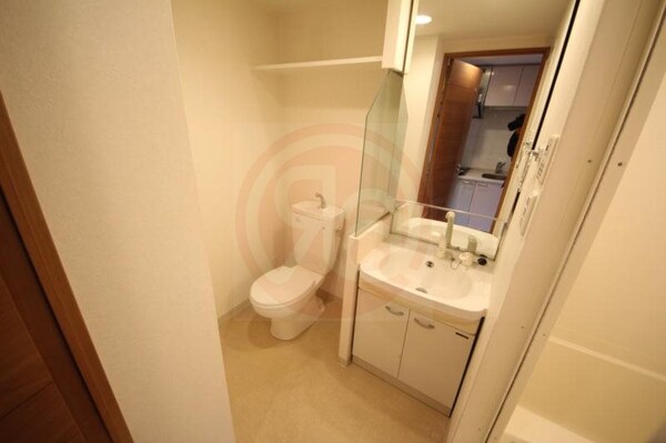 洗面・脱衣所(脱衣スペースもあります)