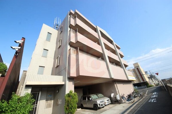 外観(落ち着いた雰囲気の外観です)