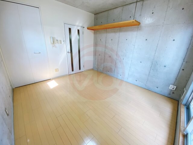 物件内観写真5　(ゆったり過ごせる居間です)