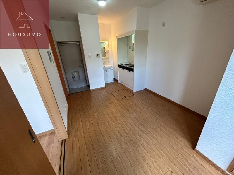 物件内観写真27　(ゆったり過ごせる居間です)