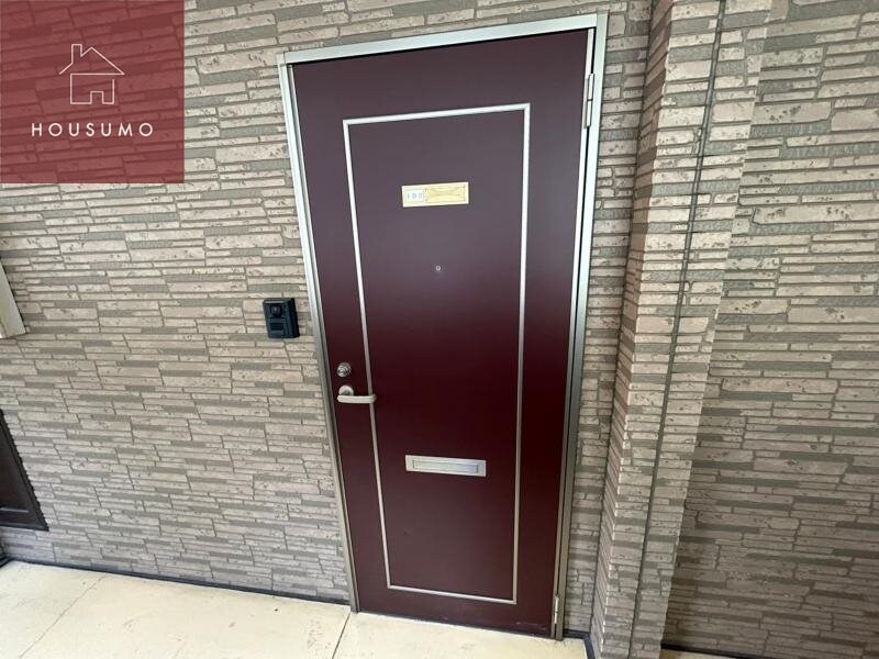 物件内観写真29　(明るい玄関です)