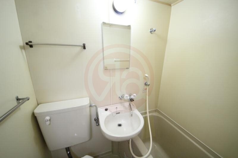 物件内観写真17　(忙しい朝には欠かせない洗面所です)