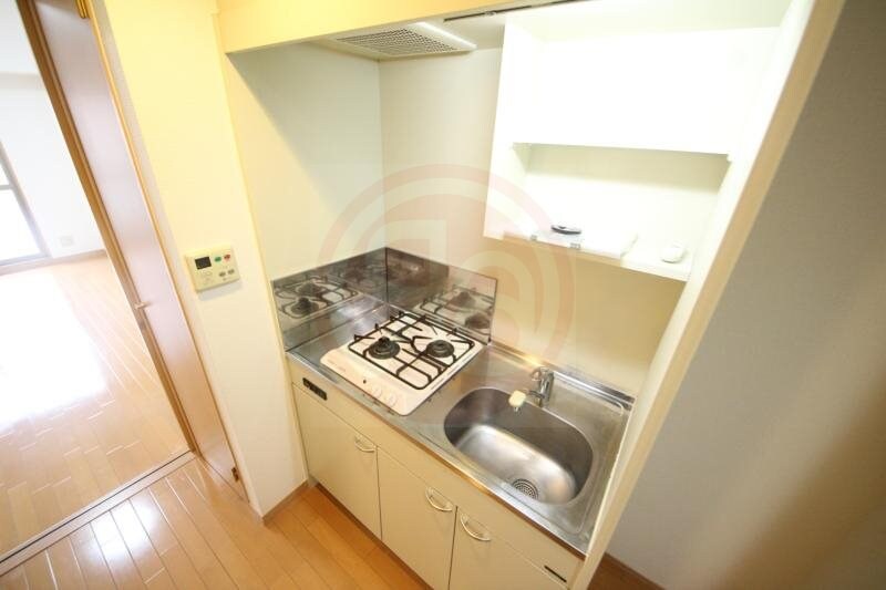 物件内観写真8　(お料理しやすいキッチンです)