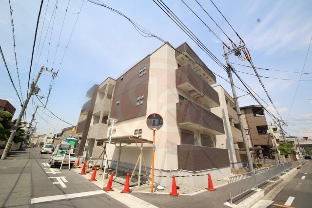 物件外観写真1　(おしゃれな外観です)