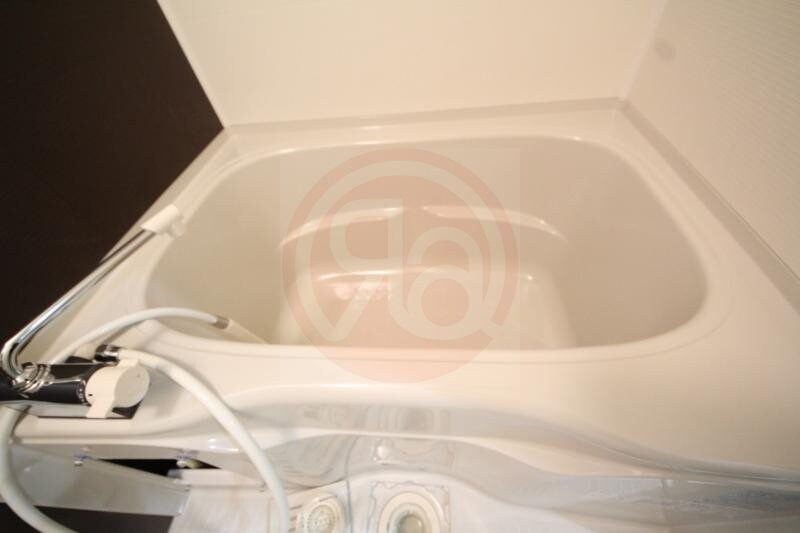 物件内観写真10　(コンパクトで使いやすいお風呂です)