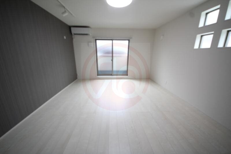 物件内観写真22　(コンパクトで使いやすい洋室です)