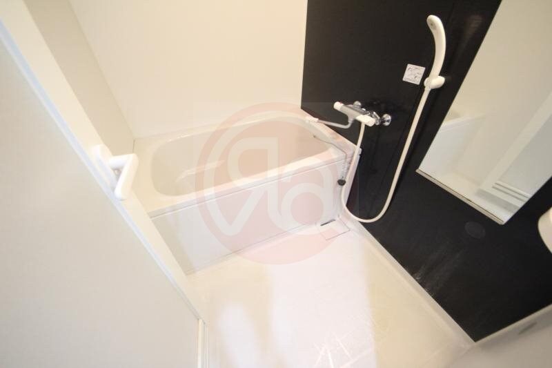 物件内観写真11　(ゆったり過ごせるお風呂です)