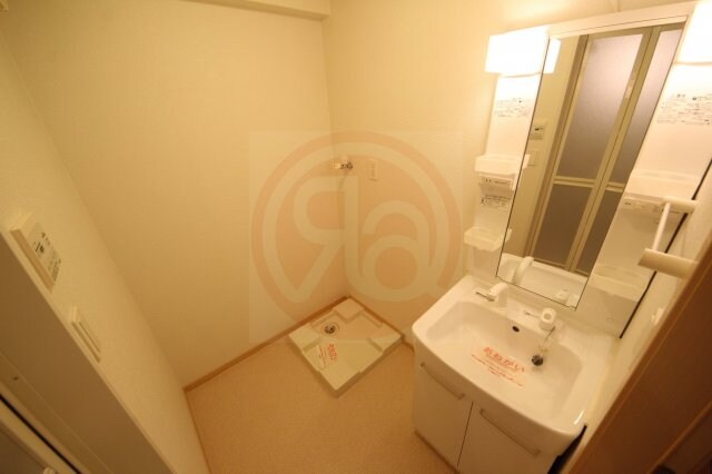 物件内観写真18　(使いやすい洗面所です)