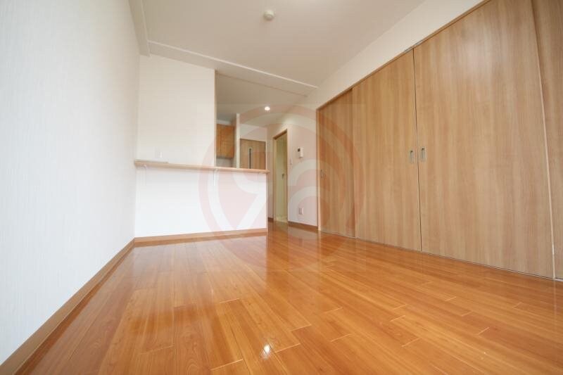 物件内観写真6　(おしゃれな居間です)