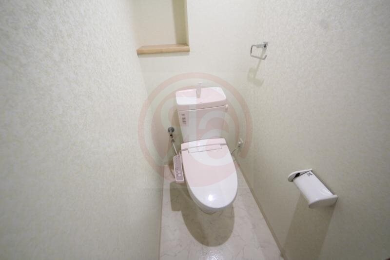 物件内観写真14　(シンプルで使いやすいトイレです)