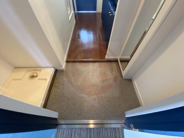 物件内観写真16　(ゆったりとしたリビングです)