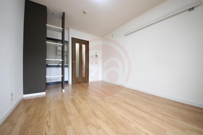 物件内観写真5　(リビングです)