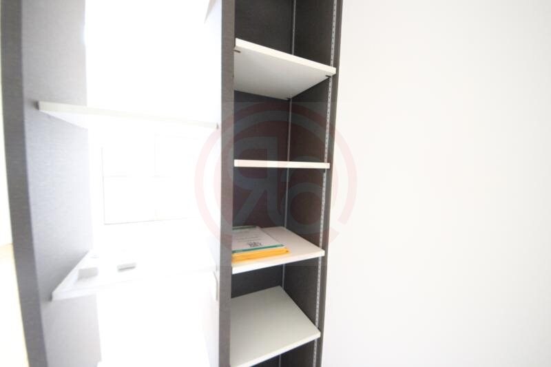 物件内観写真25　(ちょっとした収納スペースも充実しています)