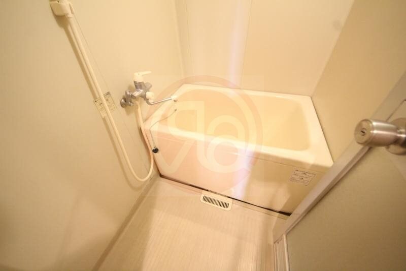 物件内観写真10　(きれいなお風呂です)