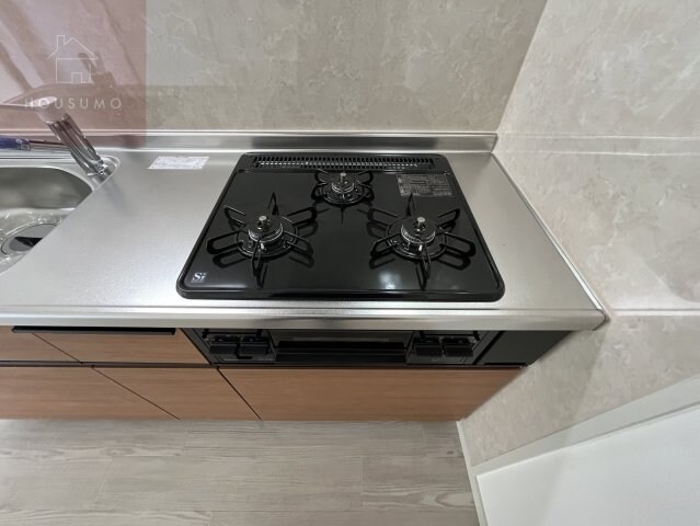 物件内観写真27　(日々の疲れを癒すお風呂付です)