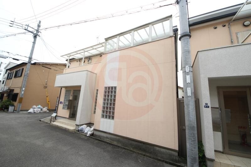 物件外観写真2　(外観です)