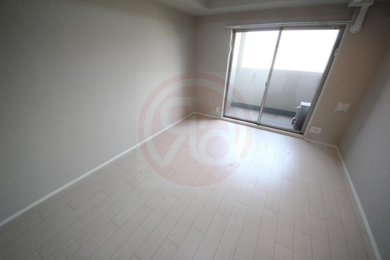 物件内観写真27　(使い勝手のいい洋室です)