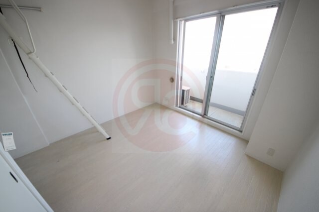 物件内観写真4　(おしゃれなリビングです)