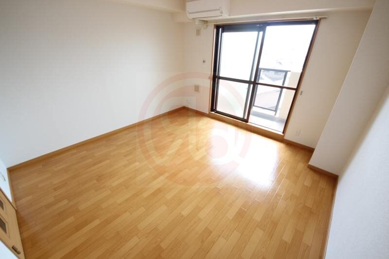 物件内観写真16　(きれいな洋室です)