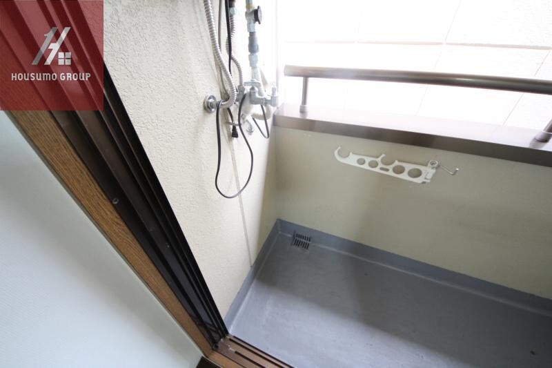 物件内観写真16　(明るい洋室です)