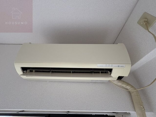 物件内観写真17　(収納豊富です)