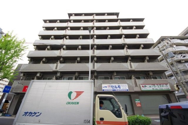 物件外観写真4　(落ち着いた雰囲気の外観です)