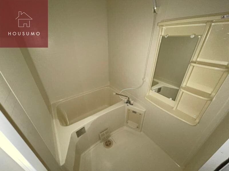 物件内観写真7　(落ち着いた空間のお風呂です)