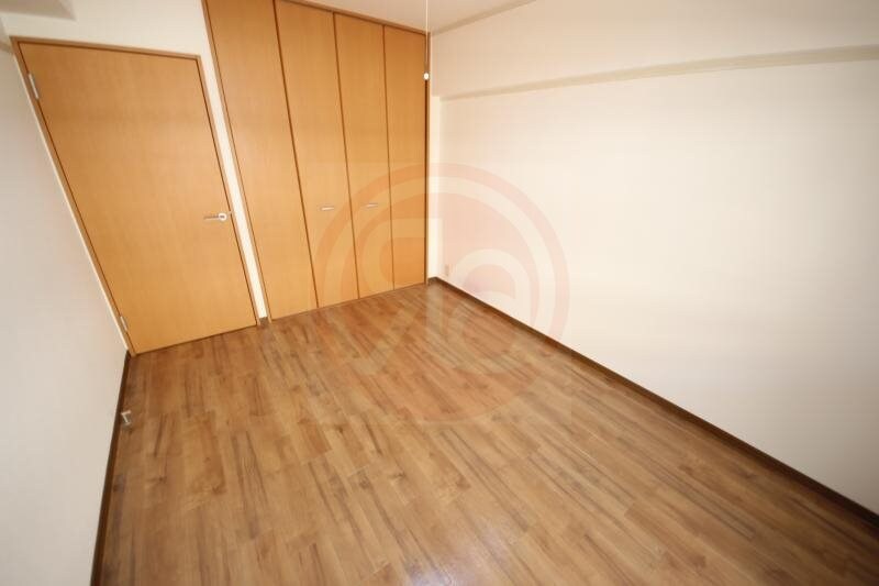 物件内観写真18　(子供のお昼寝に使えるお部屋です)