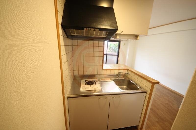 物件内観写真9　(キッチンでお料理をお楽しみください)