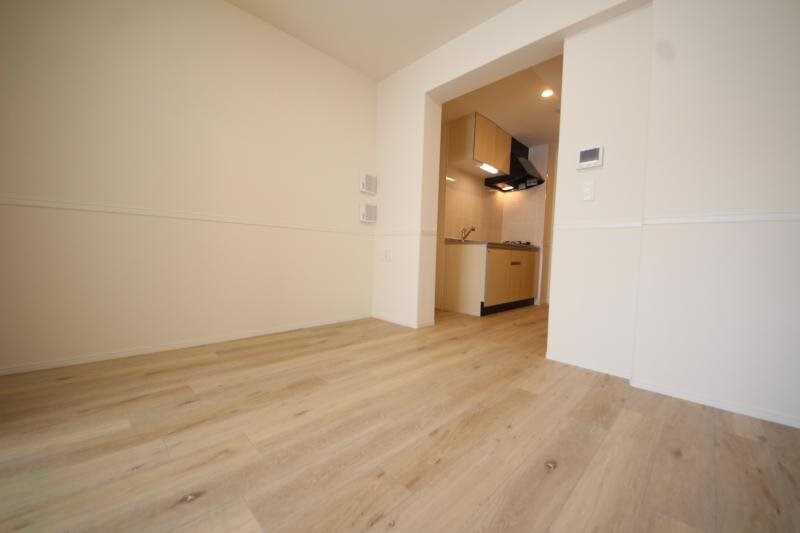 物件内観写真5　(居間です)