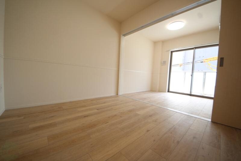 物件内観写真22　(きれいな洋室です)