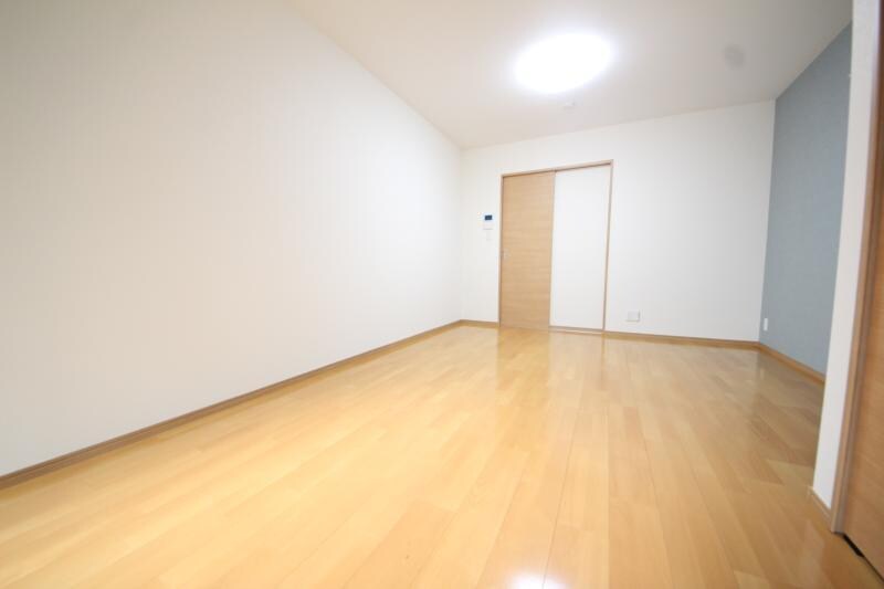 物件内観写真24　(洋室です)