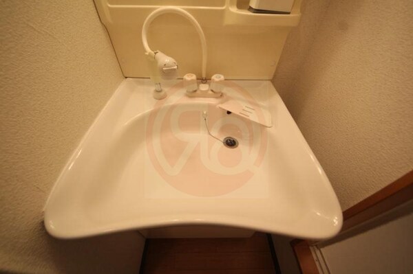 独立洗面台(独立洗面化粧台が付いています)