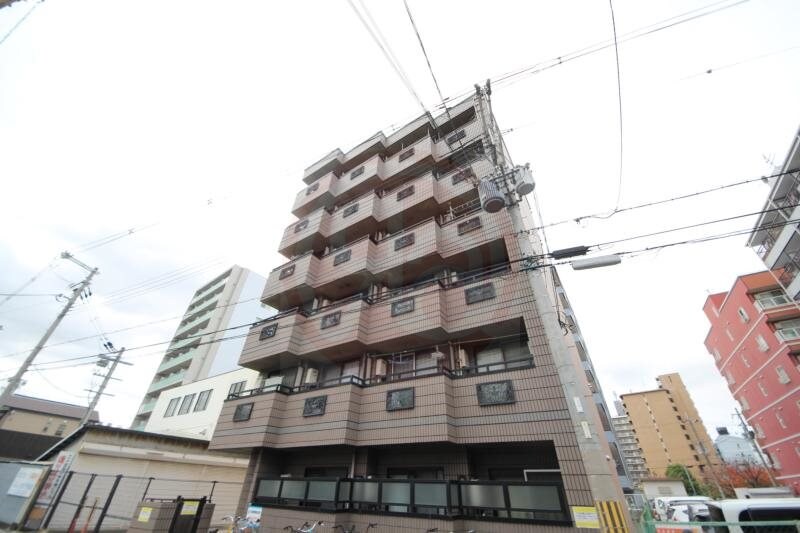 物件外観写真3　(おしゃれな外観です)