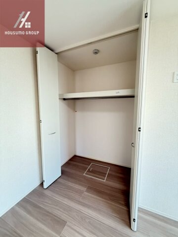 物件内観写真14　(エントランスです)